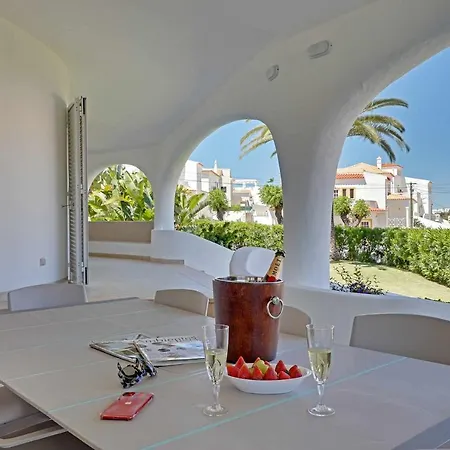 Vila Villux - Enar-6 Quartos, Ideal Familias Albufeira